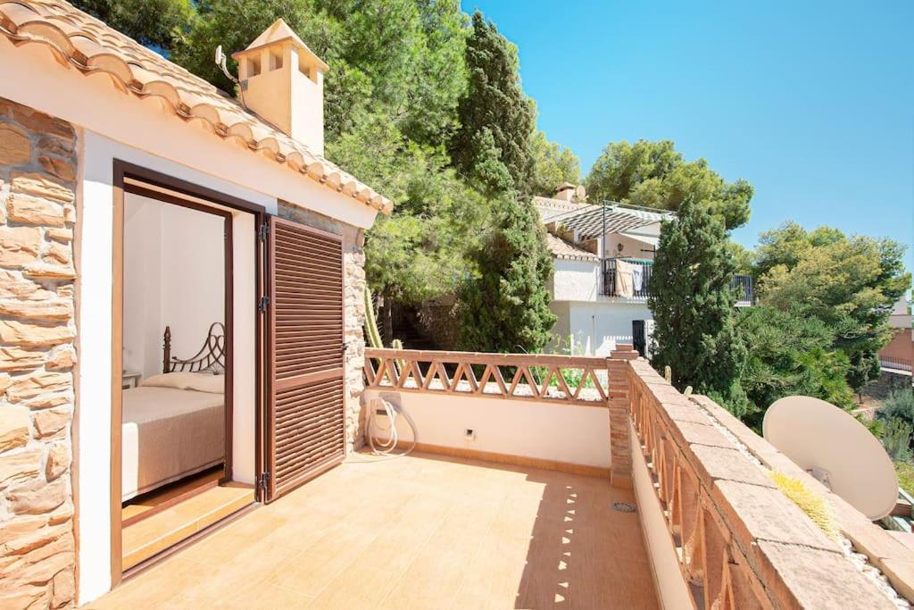 Sunny House With Great Sea Views, 3 Terraces, Private Heated Pool And Sauna La Herradura  Exterior foto